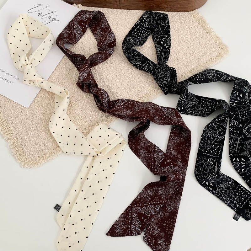 Women'S Accessories For Neck - Длинный узкий шарф в горошек для