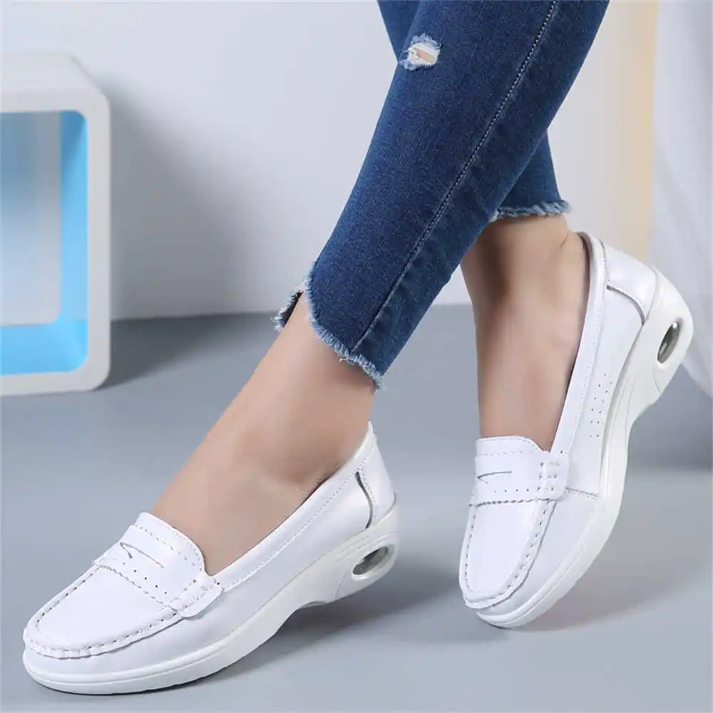 Белые кроссовки без шнуровки н – обзор и цена Women'S Accessories Famous Footwear