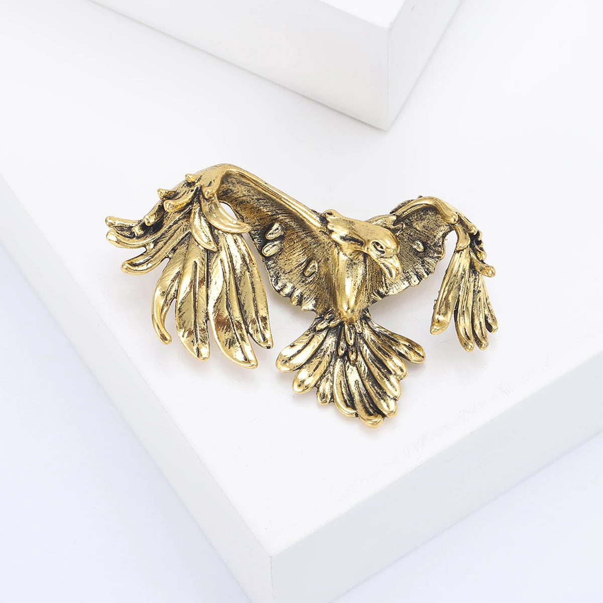 Эмалированные броши в виде орл – обзор и цена Women'S Accessories Categories