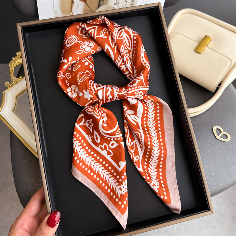 Шелковый платок с принтом кешь – обзор и цена Silk Scarf Square