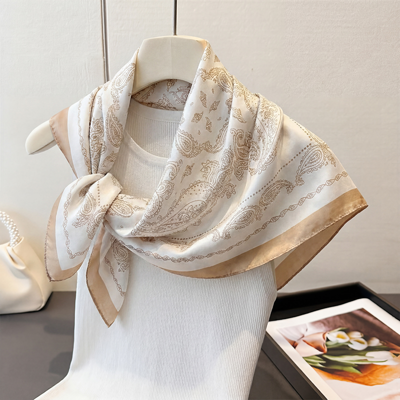 Винтажный бежевый квадратный п – обзор и цена Silk Scarf Square